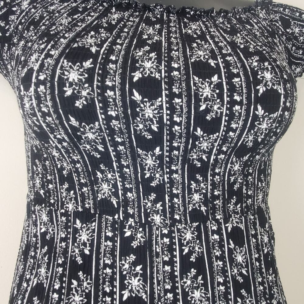 ACTIVE USA Black and White Smocked Jumper - Small - Picture 4 of 10